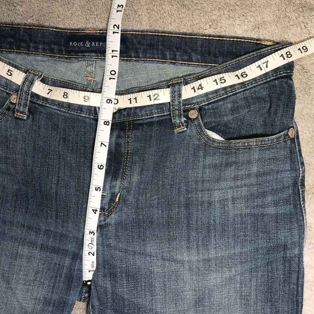Rock & Republic Women's Dark Blue Denim Bootcut Straight Leg Jeans Sz 14 $225